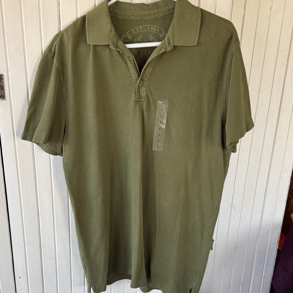 GAP Olive Polo Shirt for Men—NWT